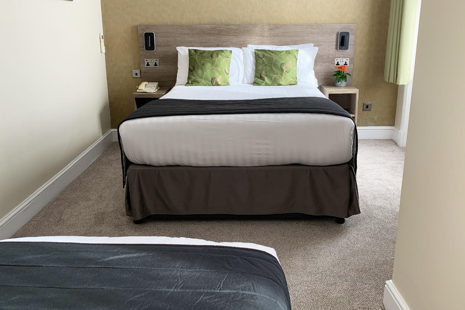 Kensington Gardens Hotel
