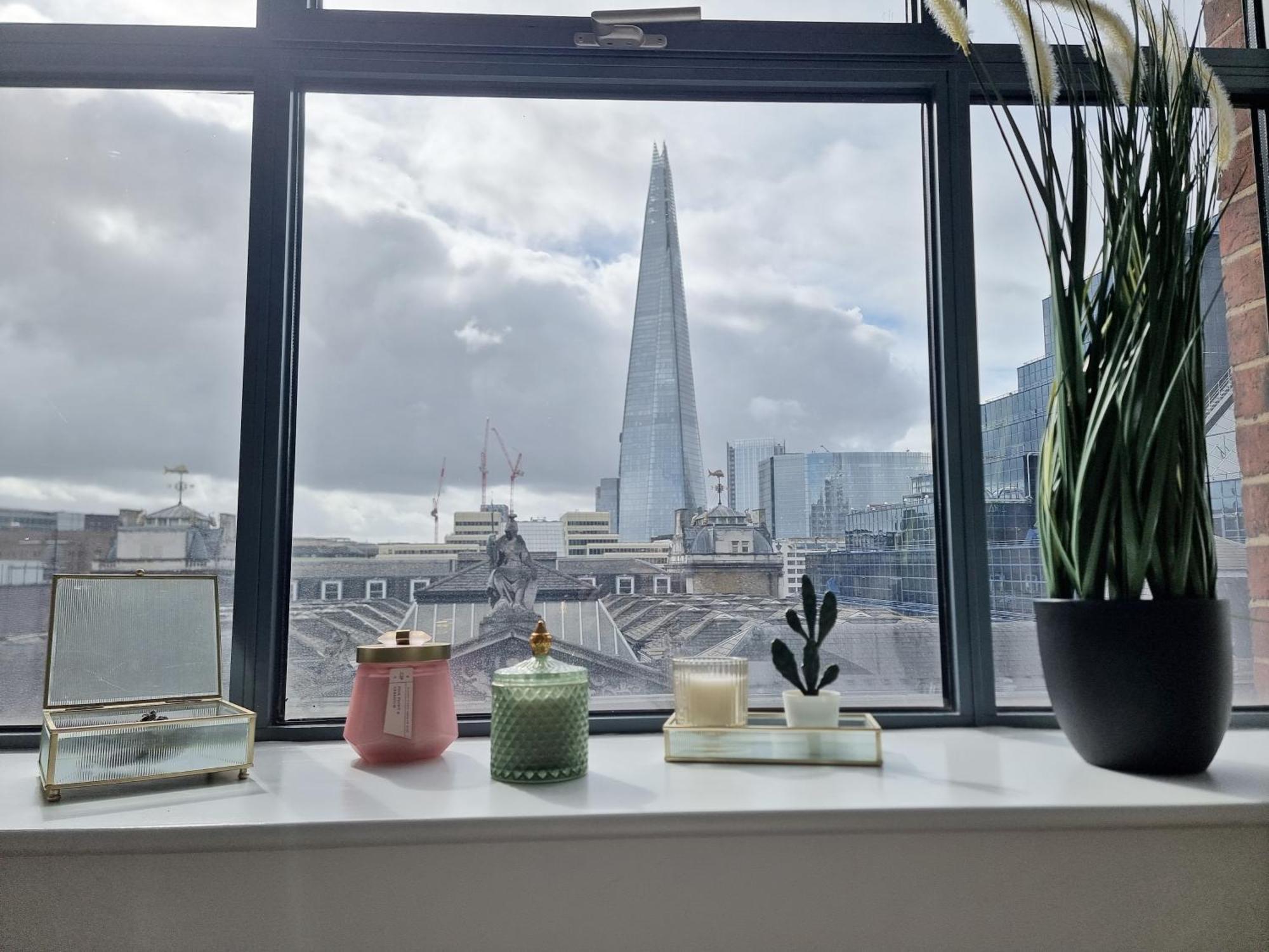 Shard View Apartment London