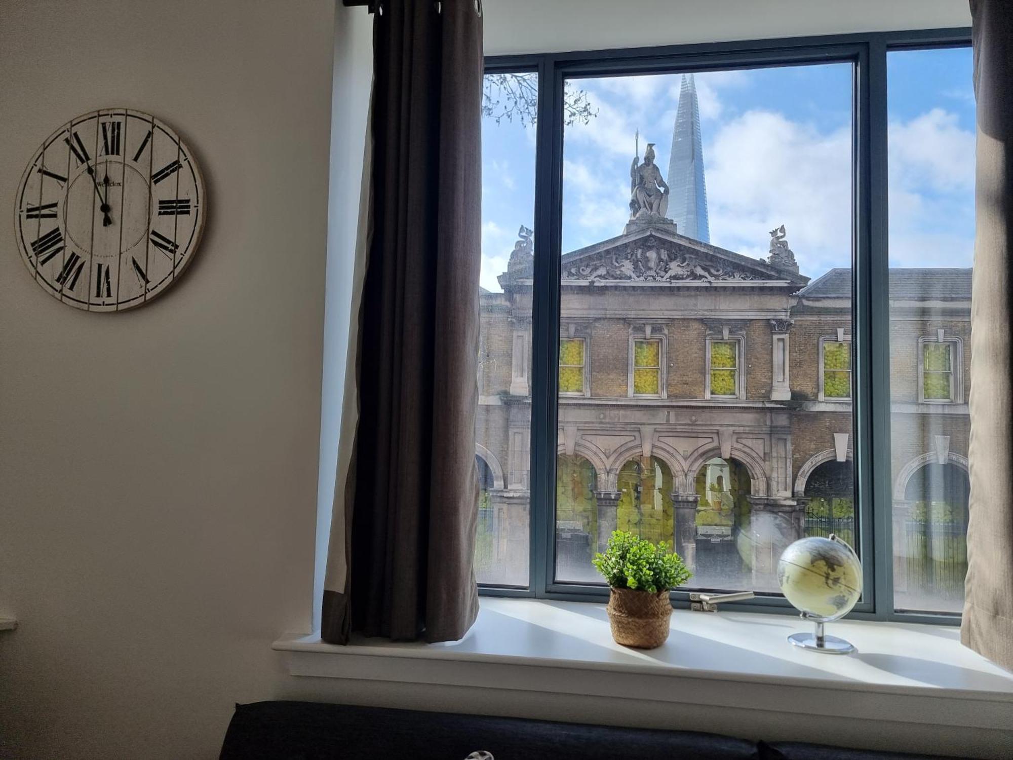 Shard View Apartment