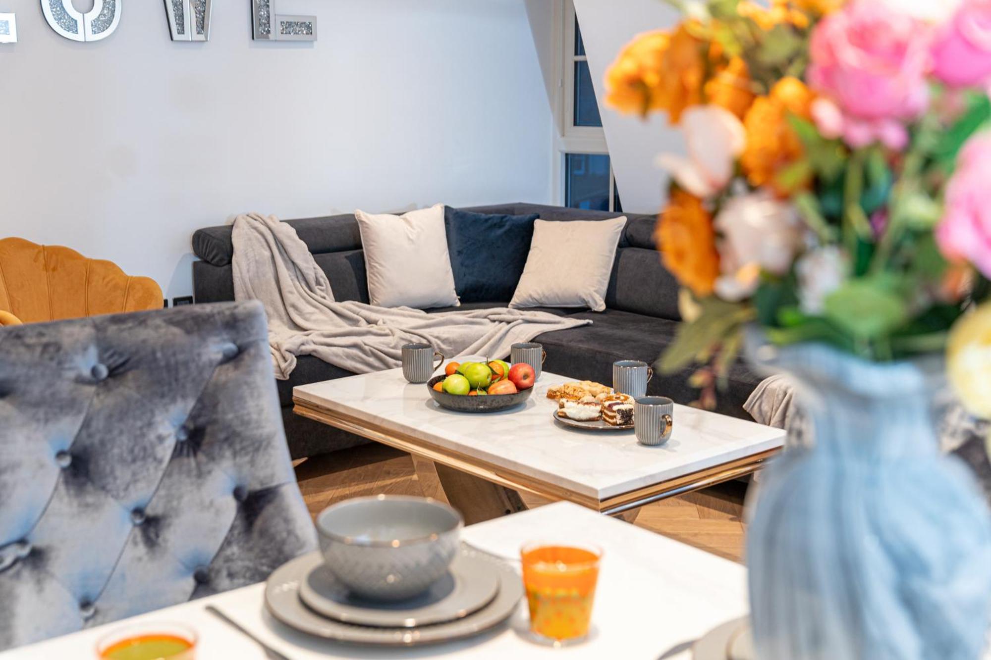 Spectacular 2-bedroom Penthouse In Marble Arch 75 * Londen