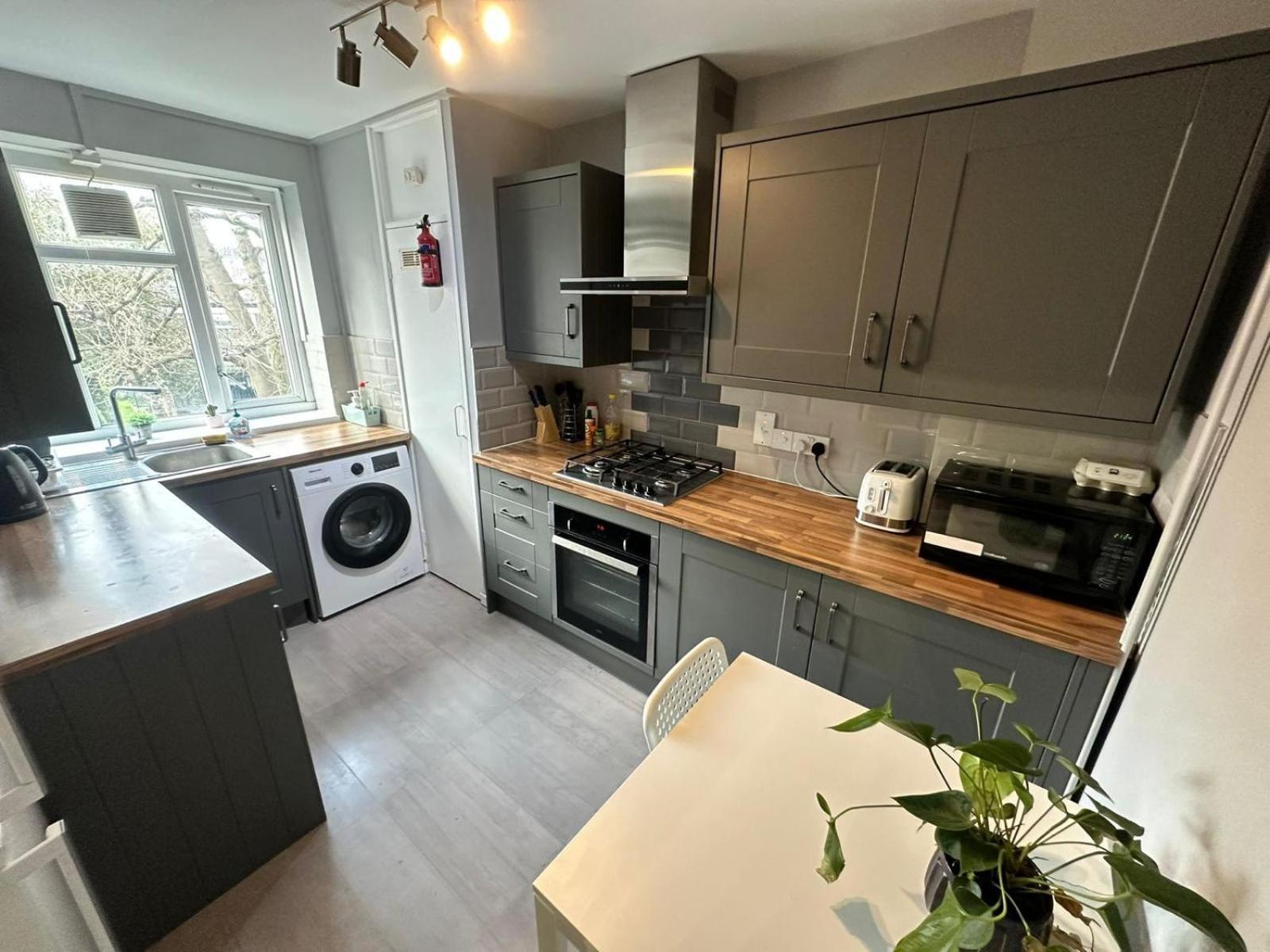 Karen House R2