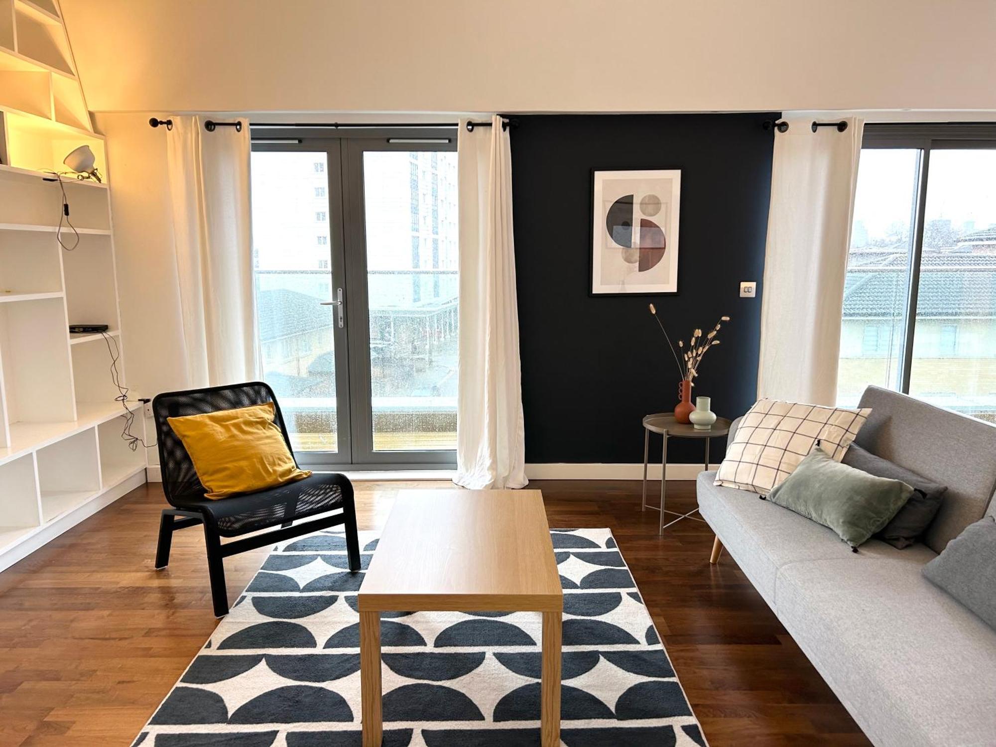 In Style: Modern 2-bed In Trendy Area * London