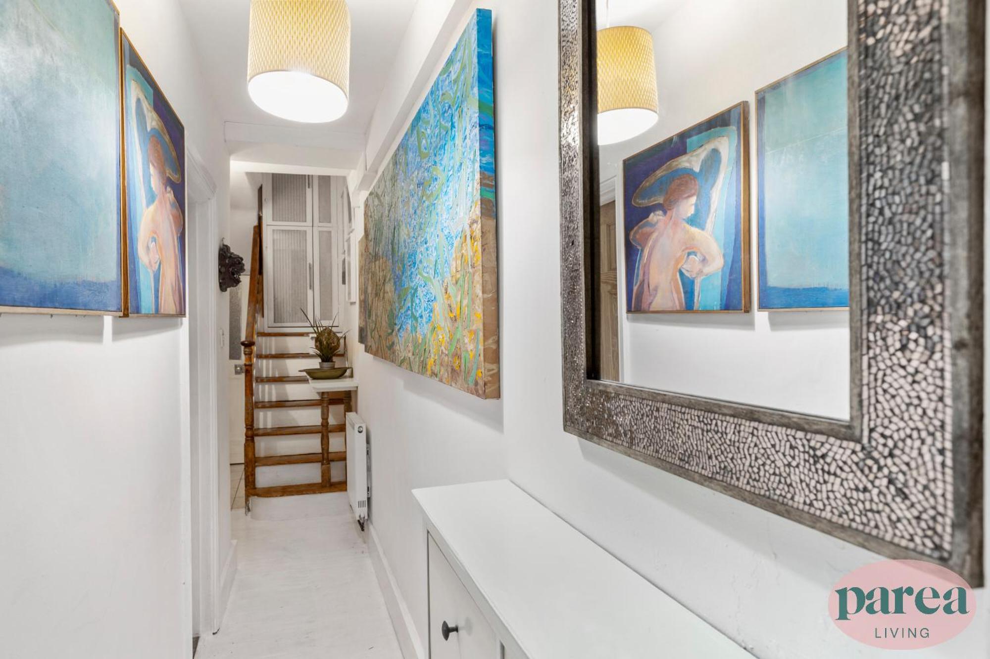 Parea Living - Cosy 1-bed Artistic Flat At Newington Appartement Londen