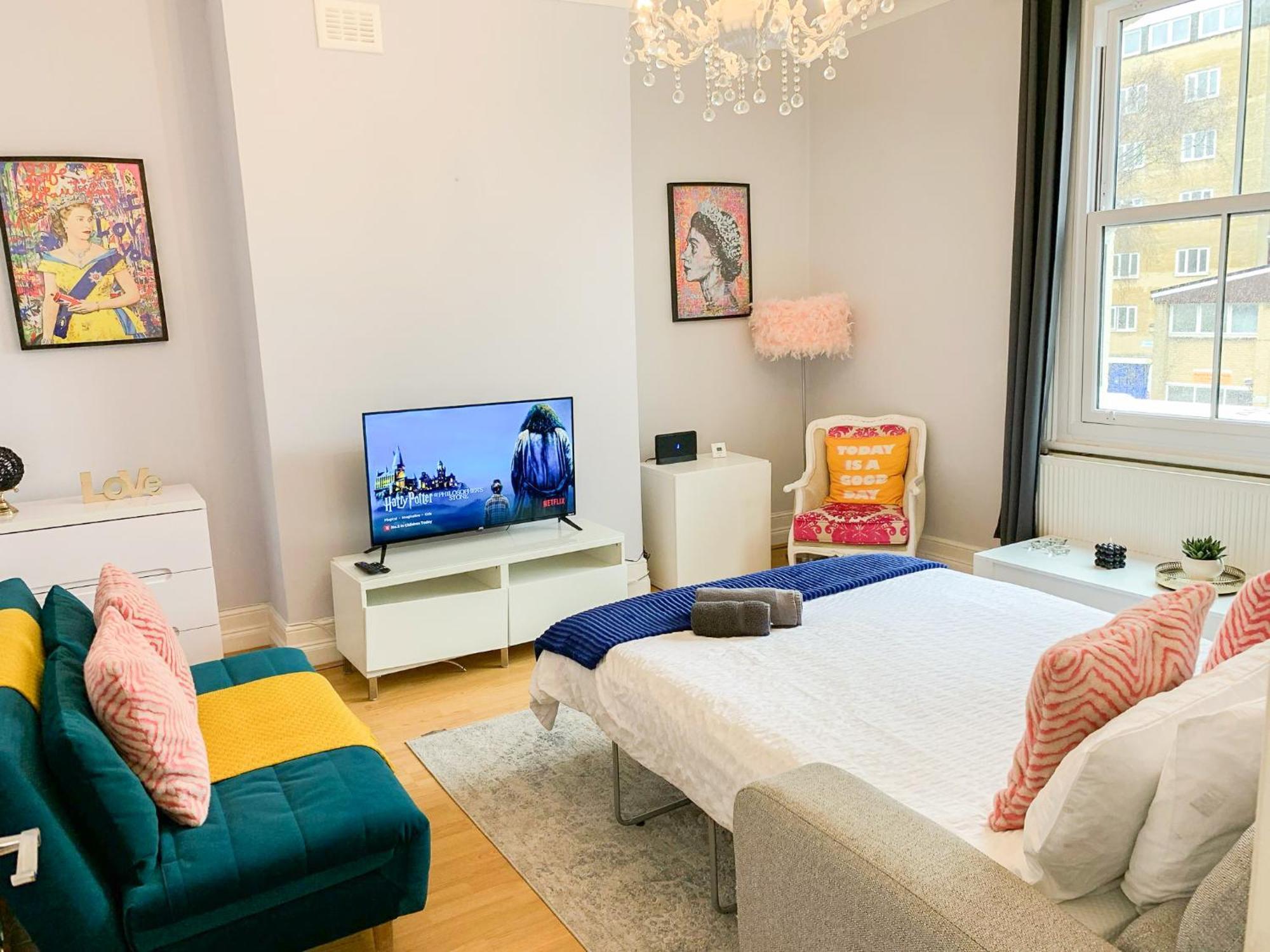 Apartment Enticing 2 Bedroom Flat With Mini-garden In Hackney, Lower Clapton London