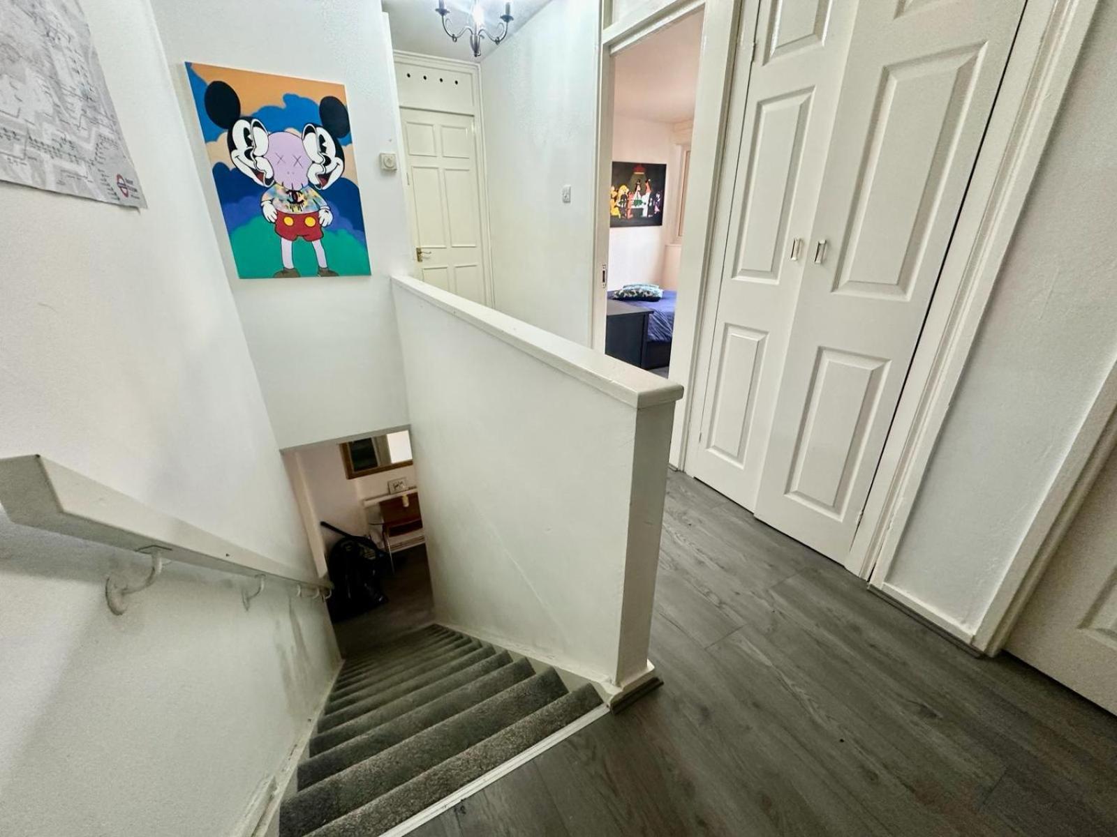 Guest house Bow