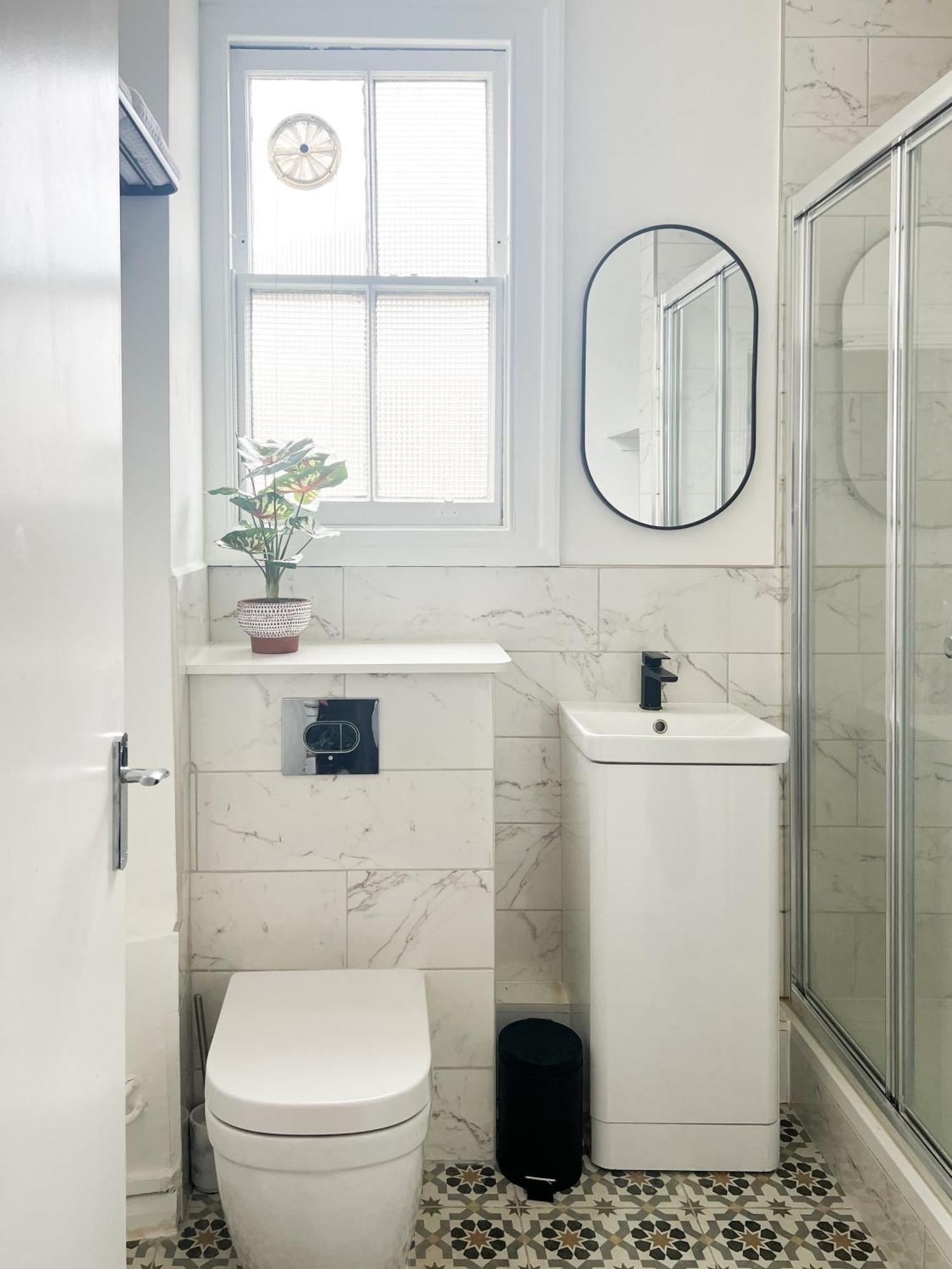 Apartment Bright Gem Of A London
