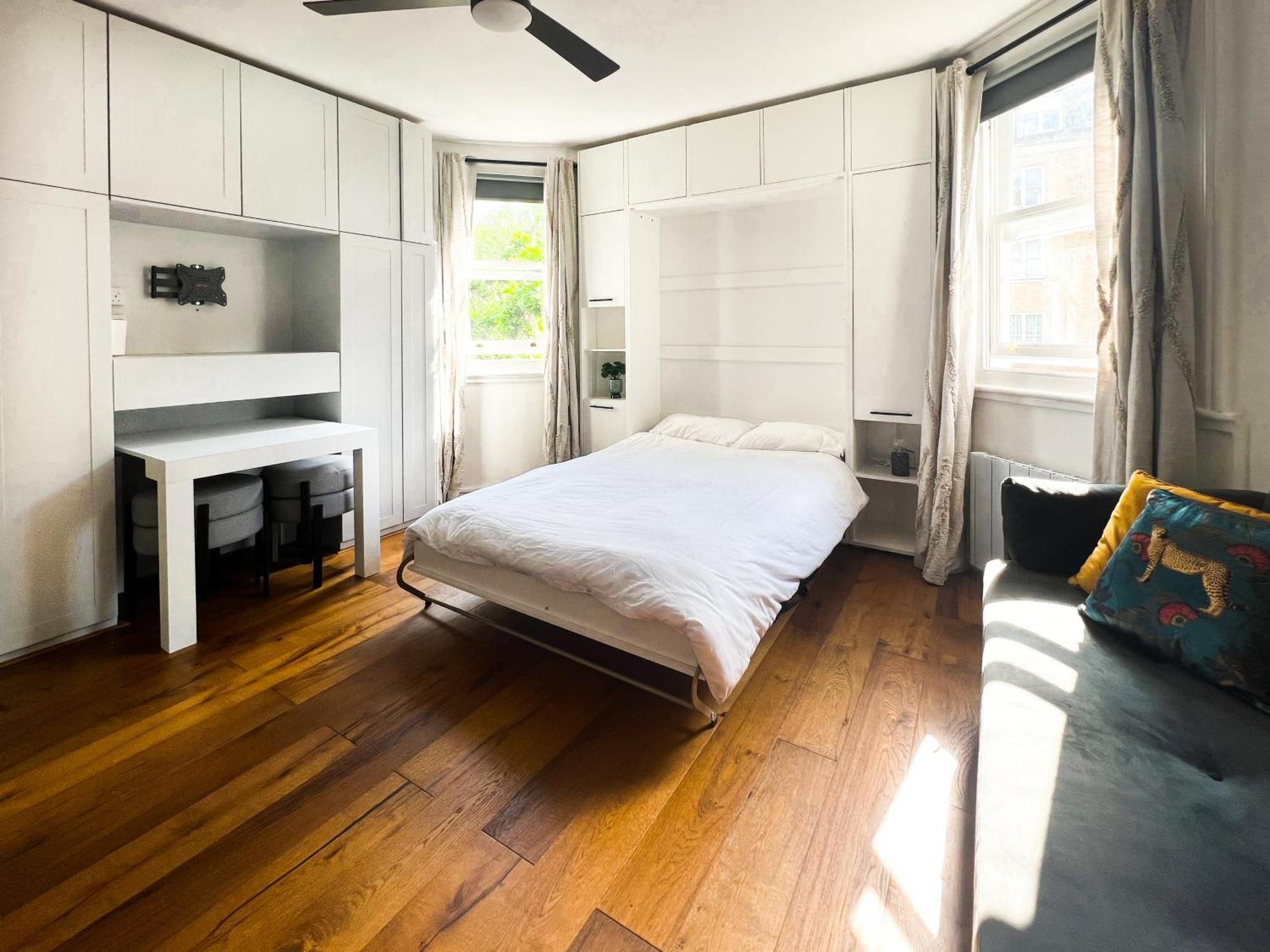 Bright Gem Of A Apartment London