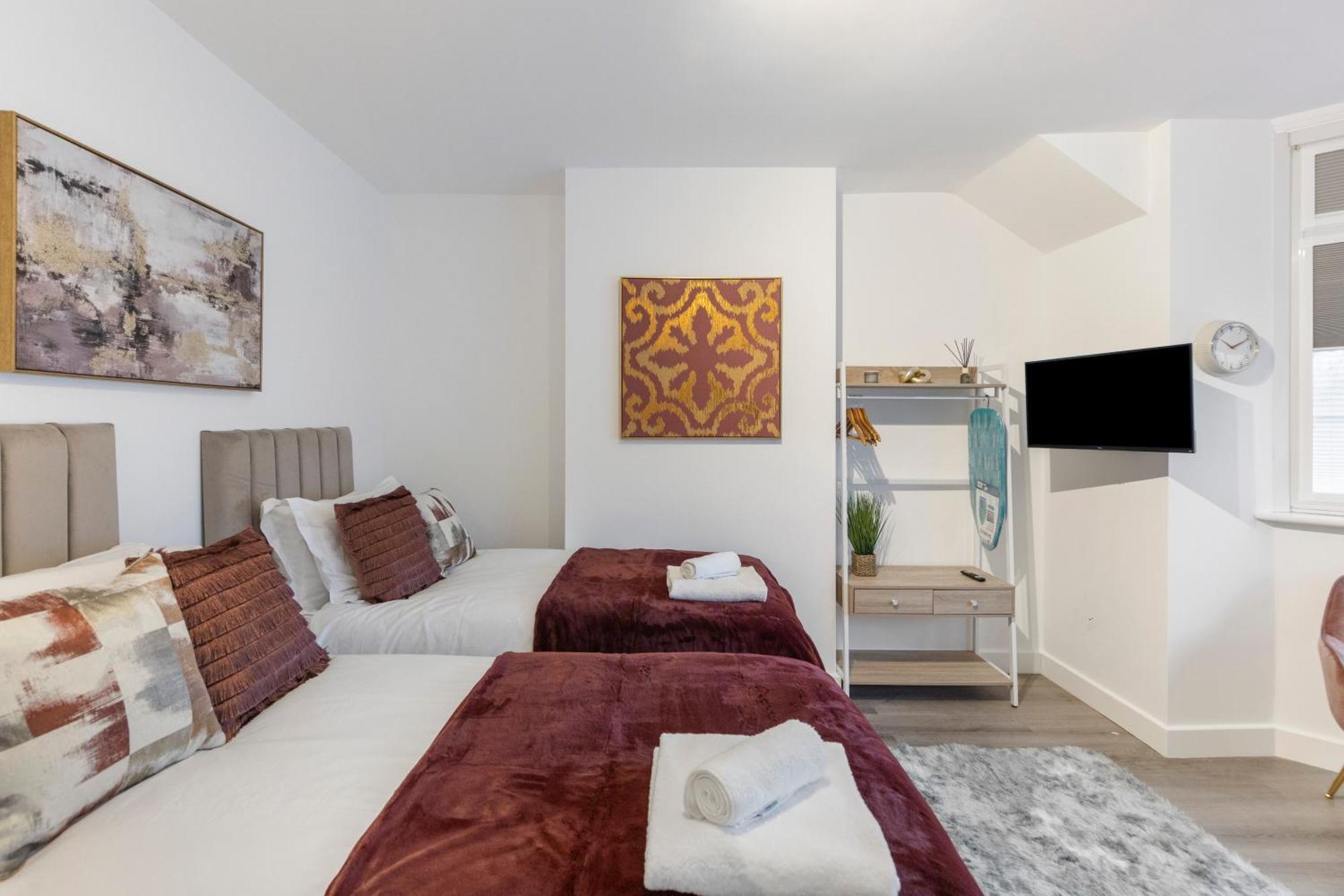 Appartement Modern 3 Min Walk To Tube Station Nw11 Londen