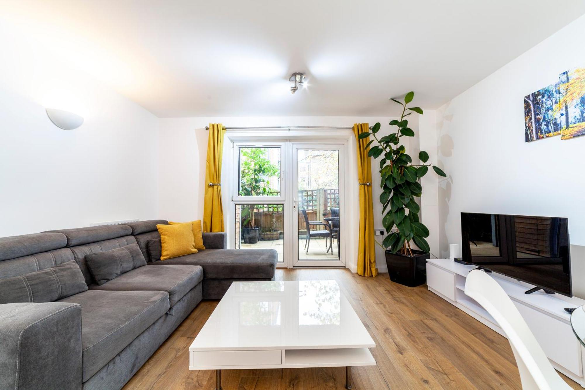Apartamento Charming 1br W Patio In Battersea