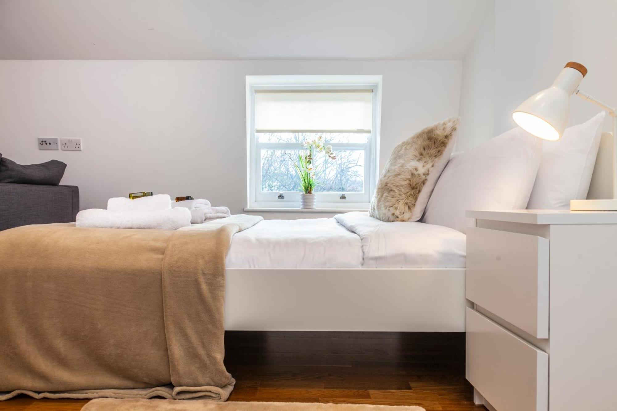 Immensely Beautiful Studio, 5 Min To Paddington Apartment London