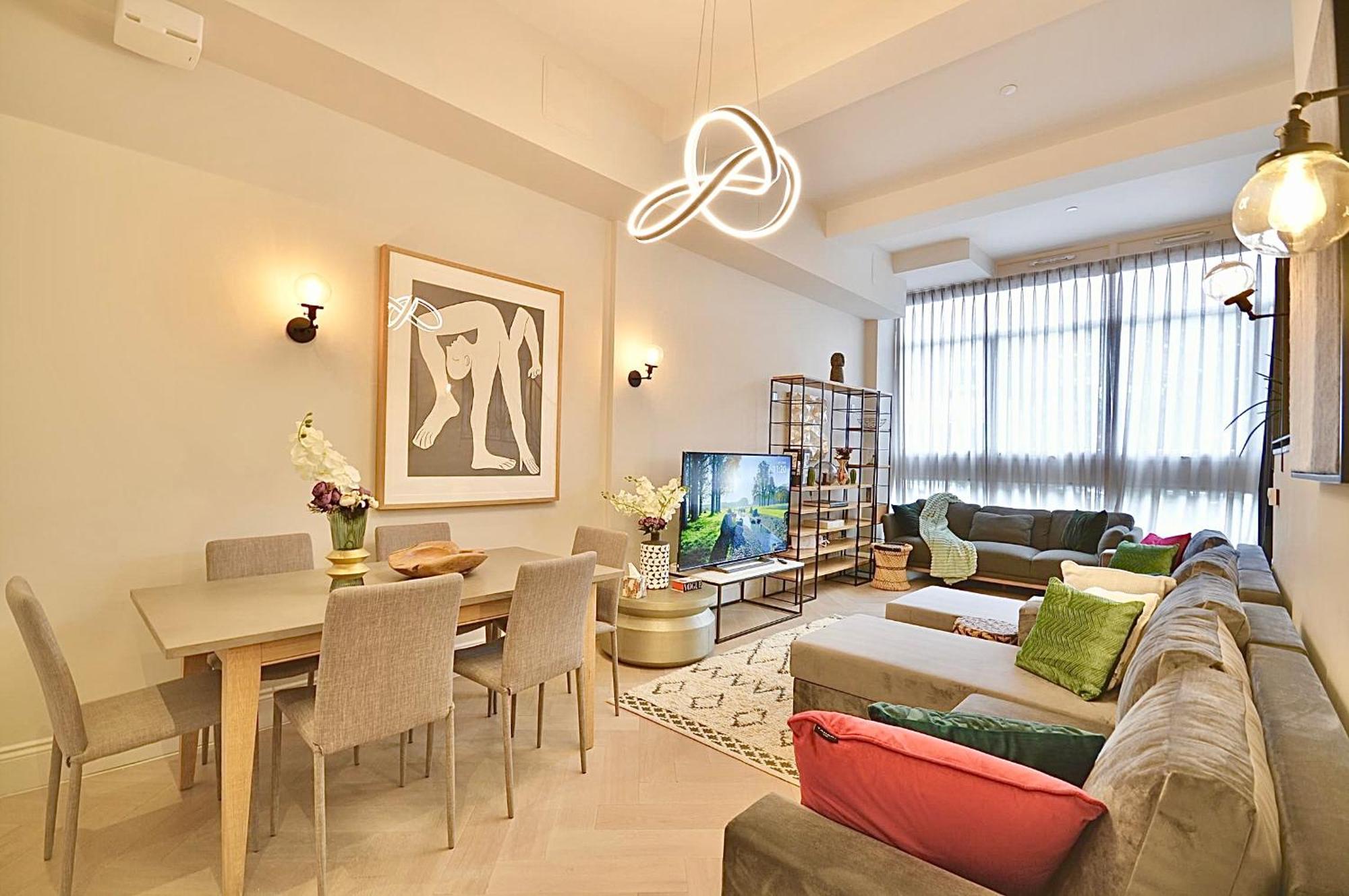 Fulham Townhouse, 2 Baths, Parking, Breakfast Appartement Londen