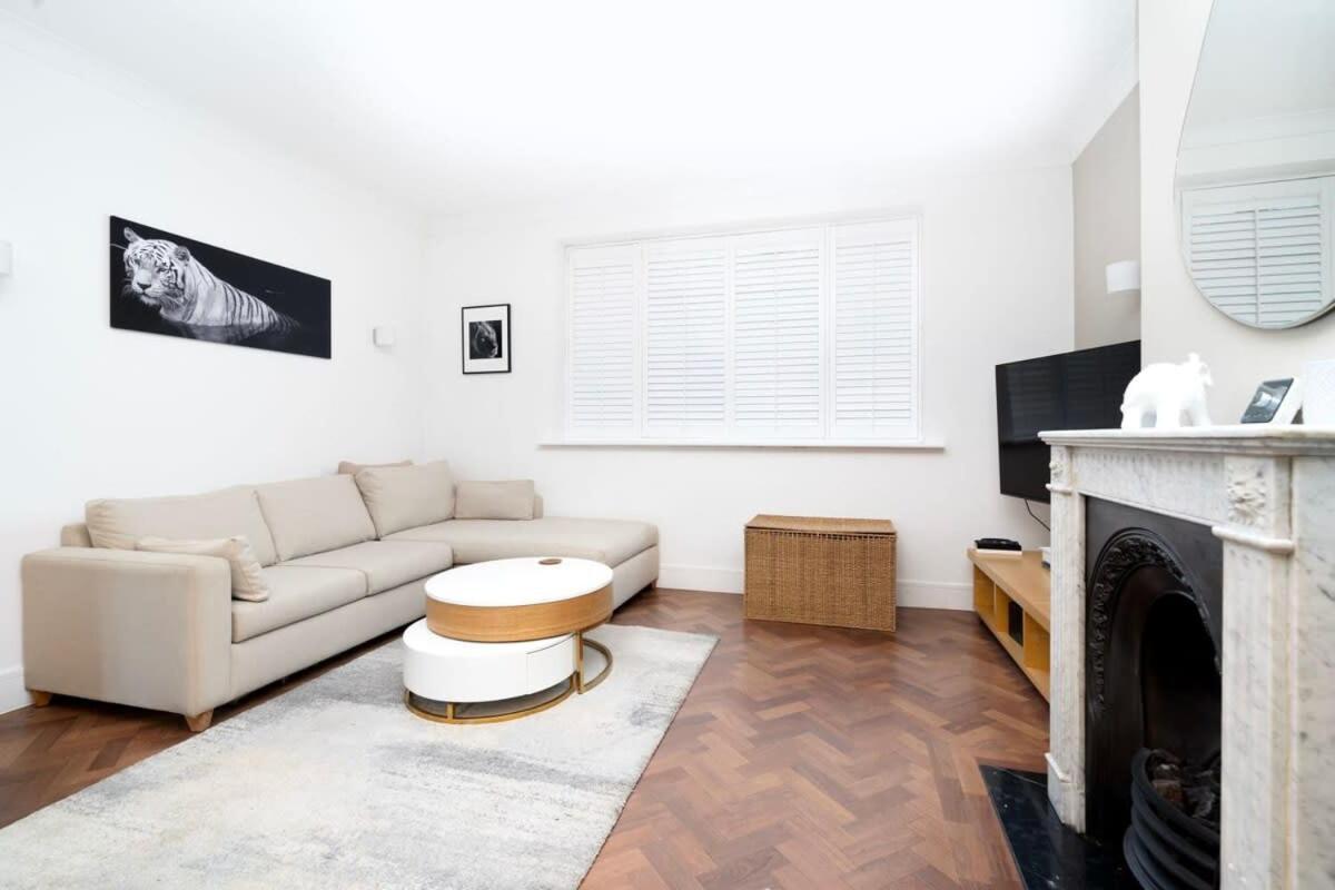 Spacious Haven For Family And Friends Londres