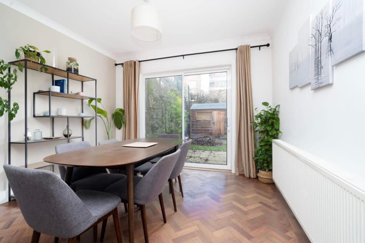 Spacious Haven For Family And Friends Сasa de vacaciones *
