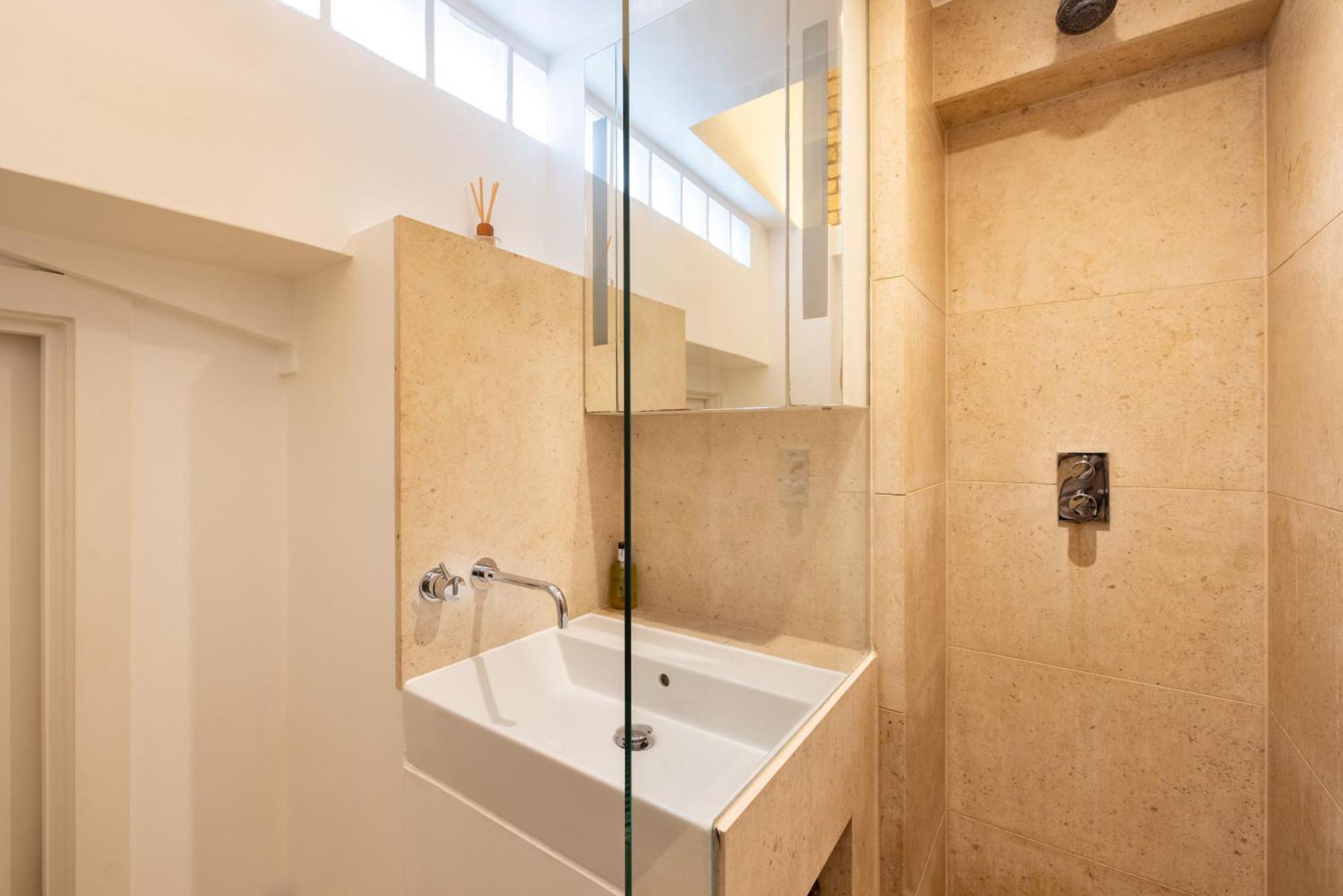 Holiday home The Colouring Book 3 Bedroom In Notting Hill London