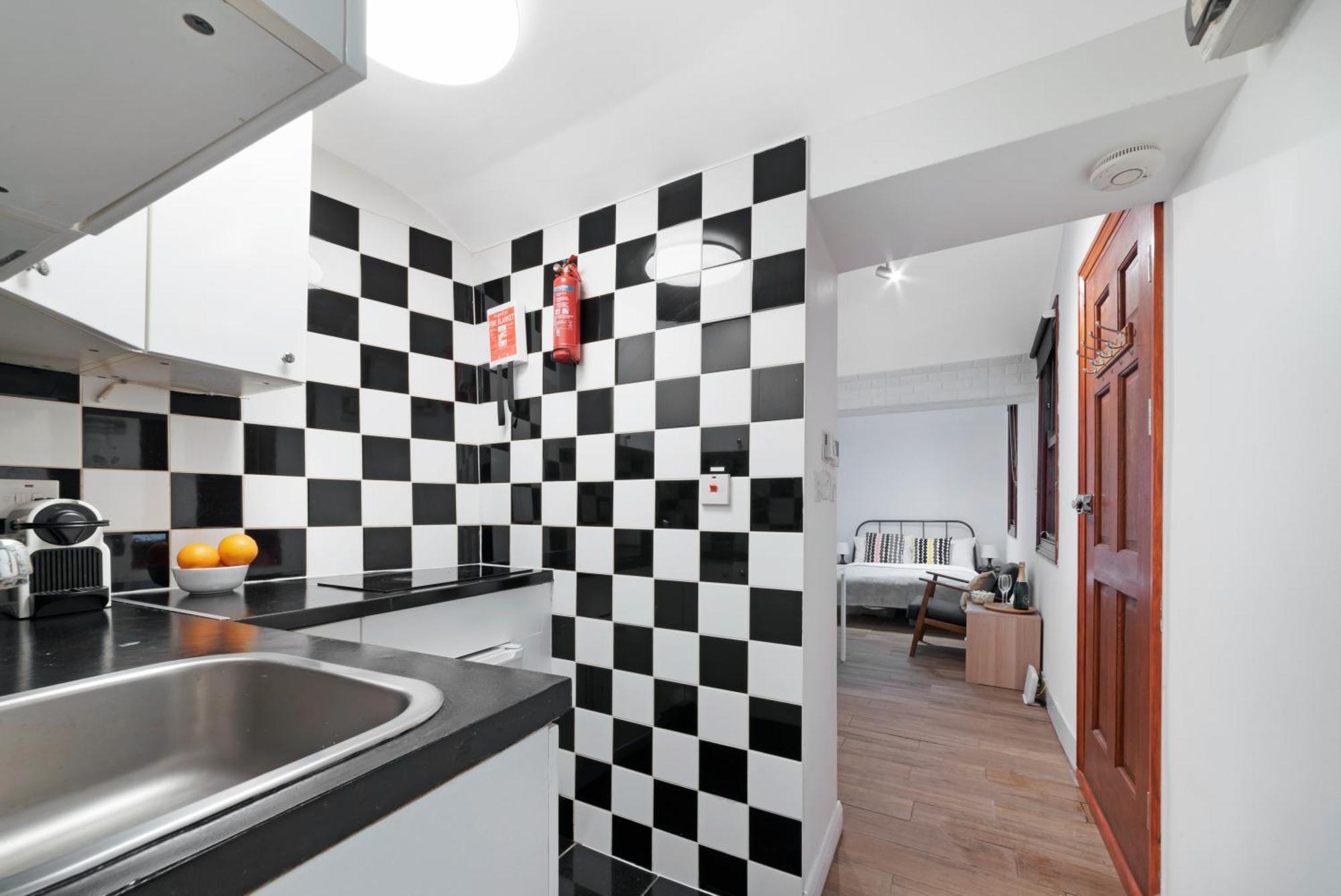 Little Venice Studio By Morethanstays Londen