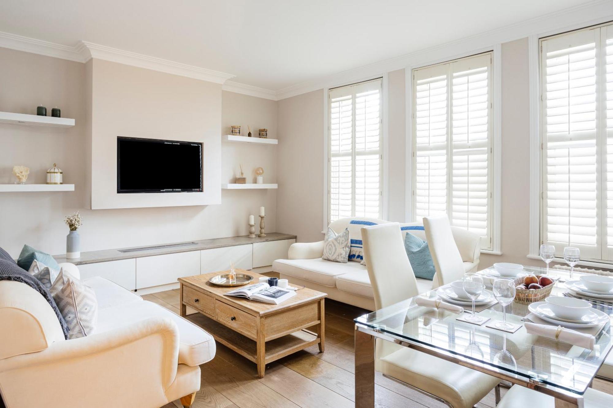 Elm Park - 2 Bed Chelsea Apartment