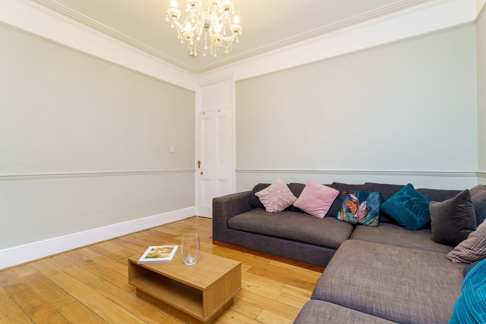 2 Bedroom Cosy *