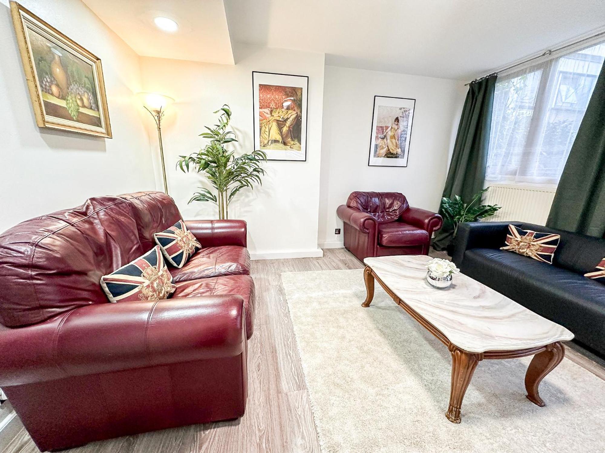 Appartement Cosy 3 Bedroom 3 Bathroom Flat With Private Garden- Maida Vale, Near Paddington Londen