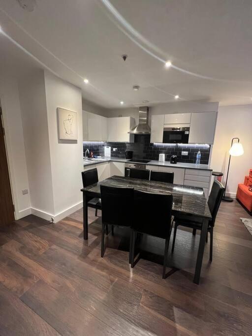 Appartement New For 8 20 Mins Central Bp153 *