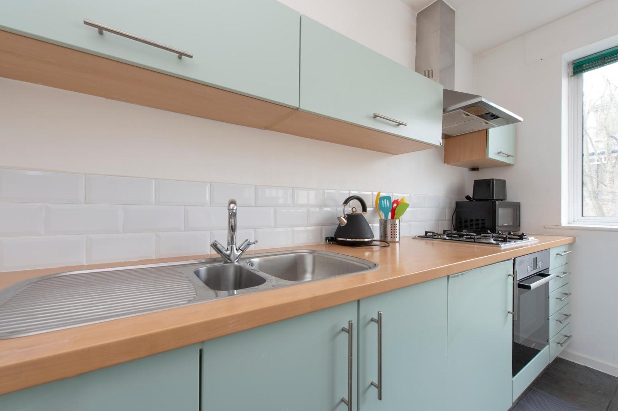 Modern Luxury By Bow Road Station *