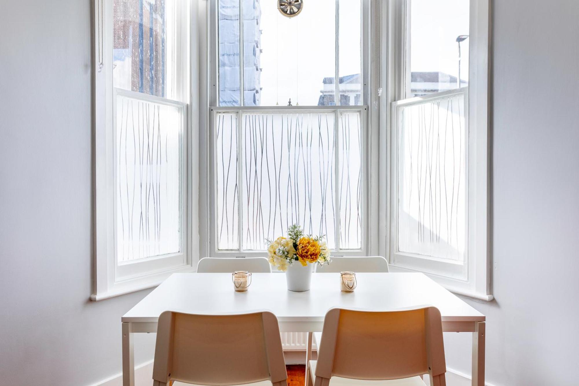 Apartment Refurbished Stjohns Hill *