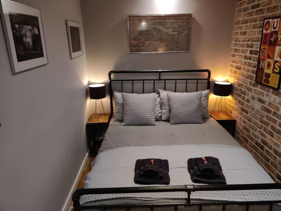 Appartement Modern 2-bed 5 Mins From Bridge *