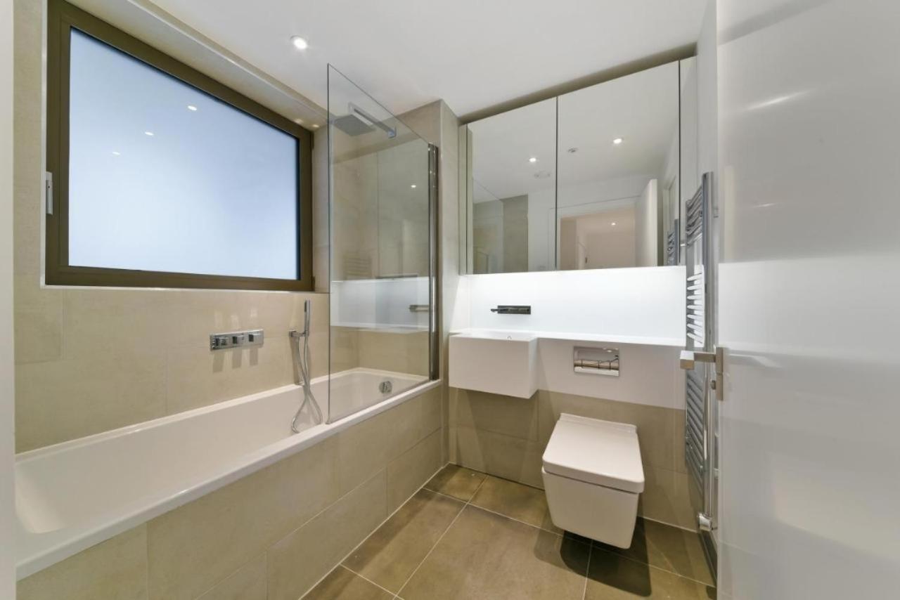 Spitafields 2 Bed Shoreditch Apartment London