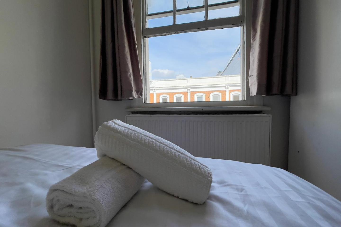 2-bedroom - Near Paddington Station & Hyde Park Londen
