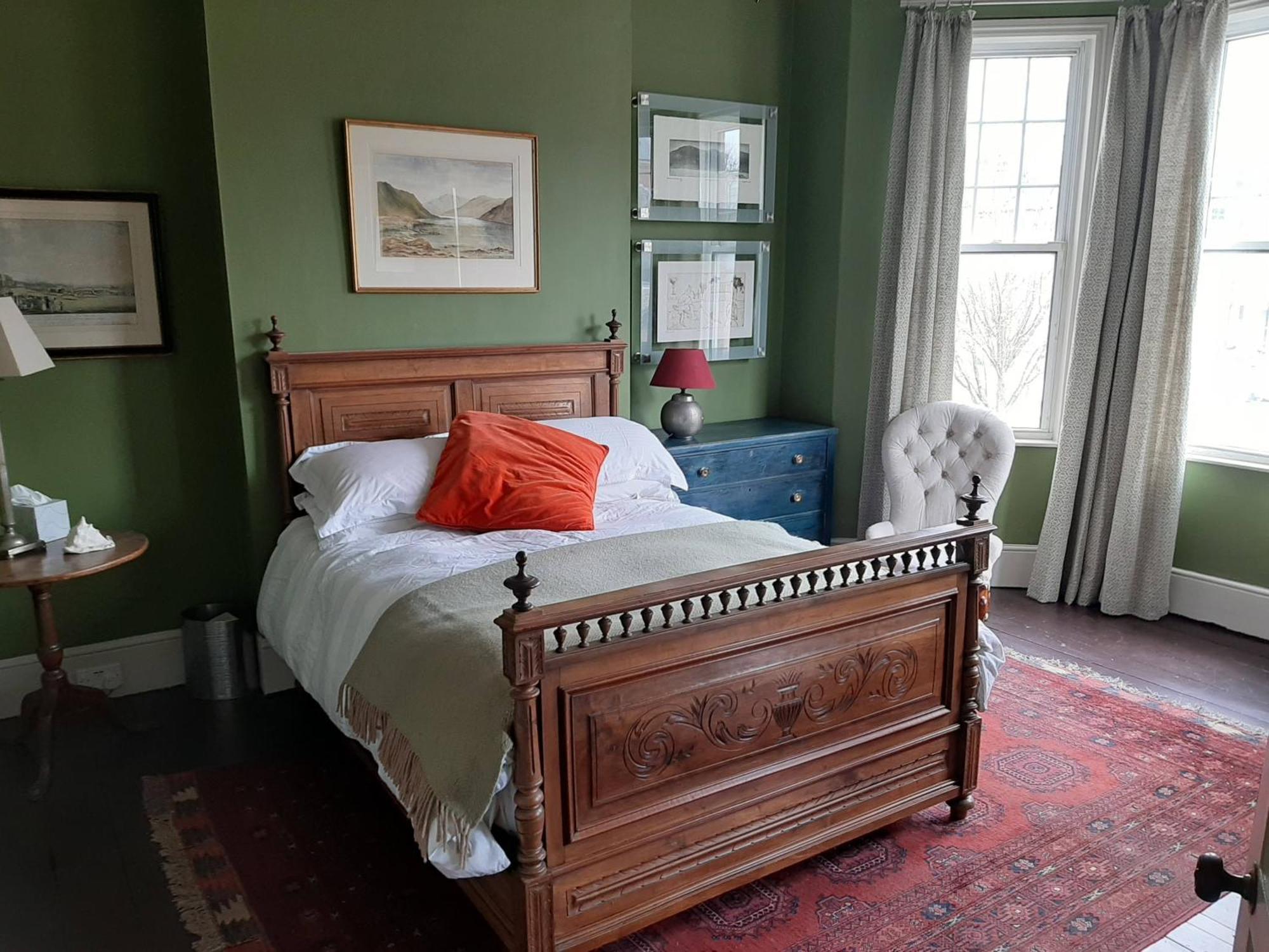 Homestay Trent Rd *