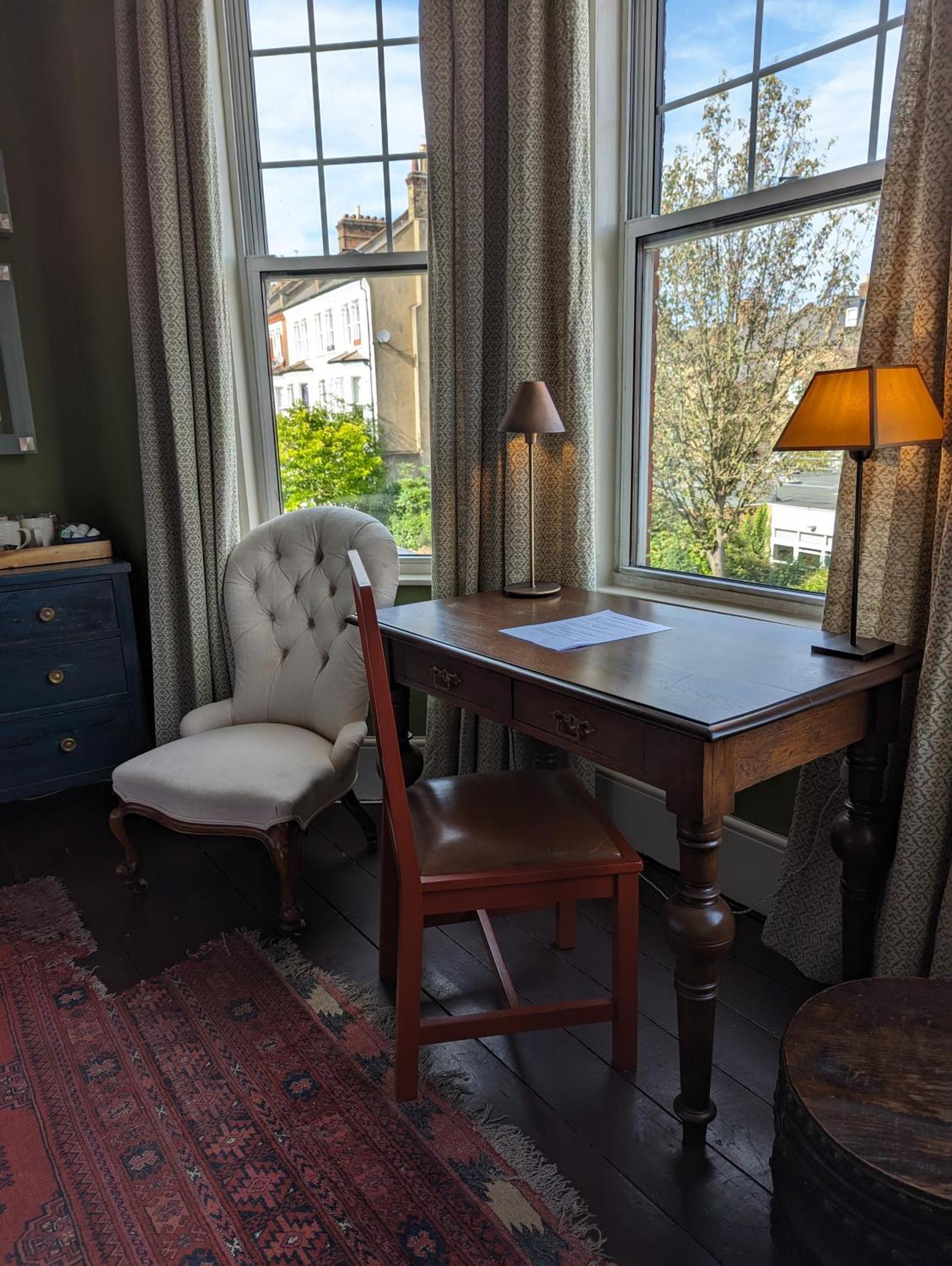 Homestay Trent Rd London