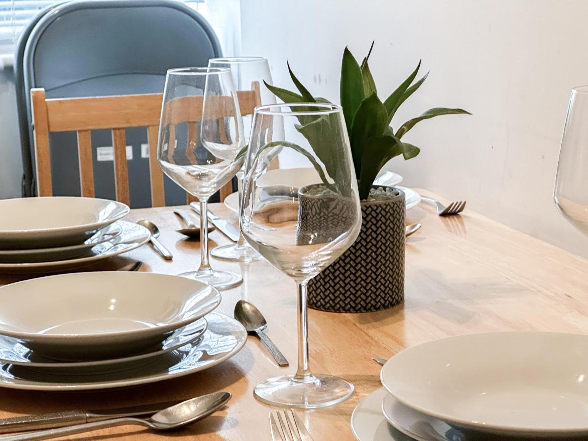 Cosy Near Hampstead Heath With Free On-site Parking & Private Gardens, Golders Green Apartamento