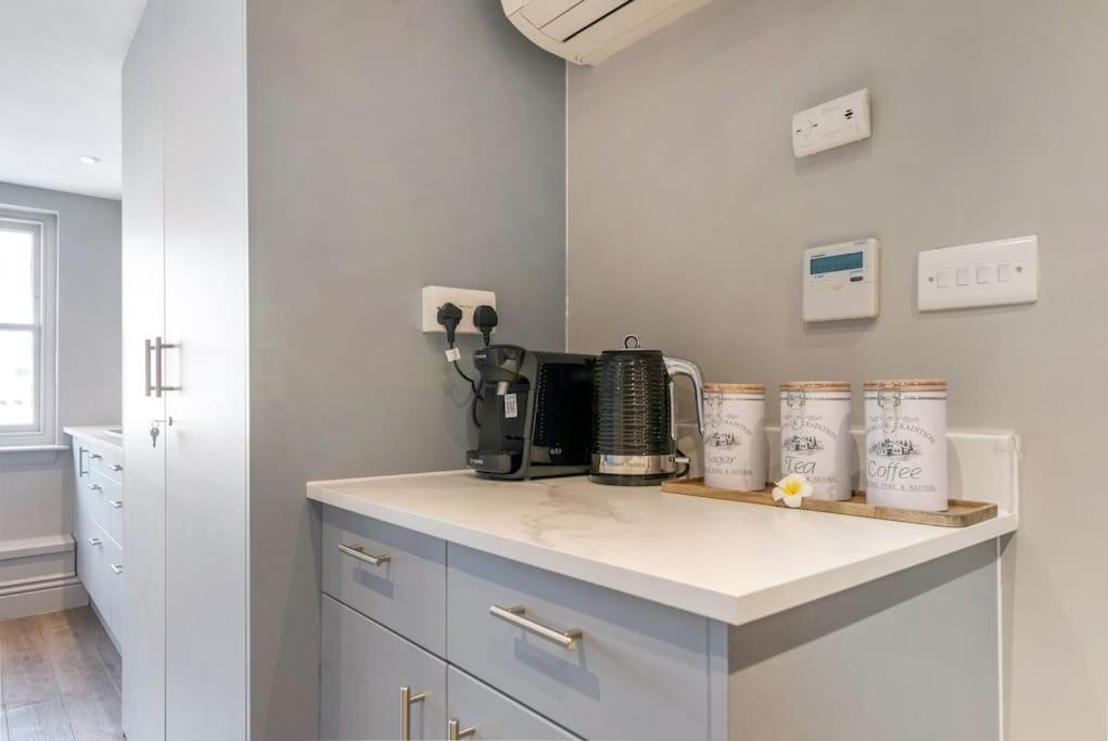 3bdbond Strmayfair - Sleeps 7 Apartment