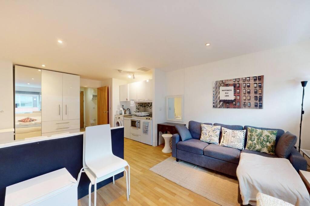 Appartement Stunning Apt- 5 Min Walk To Borough Station