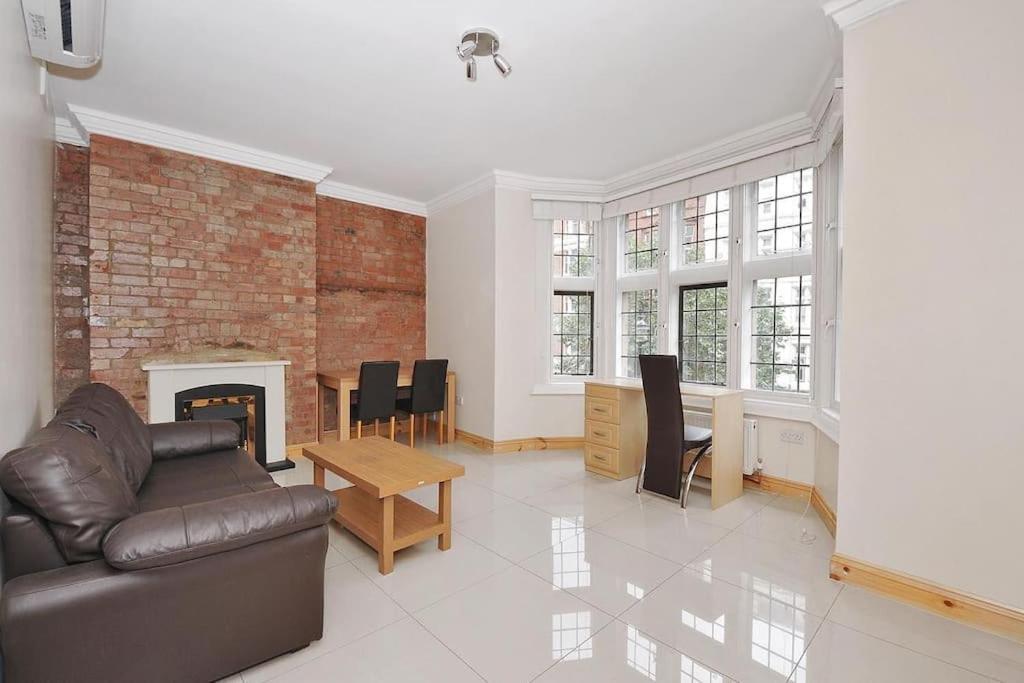 1 Bedroom In Leicester Square Appartement