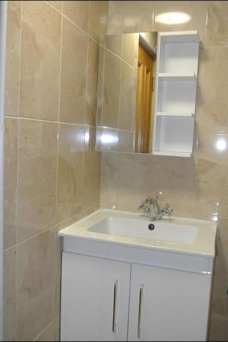 1 Bedroom In Leicester Square Appartement *