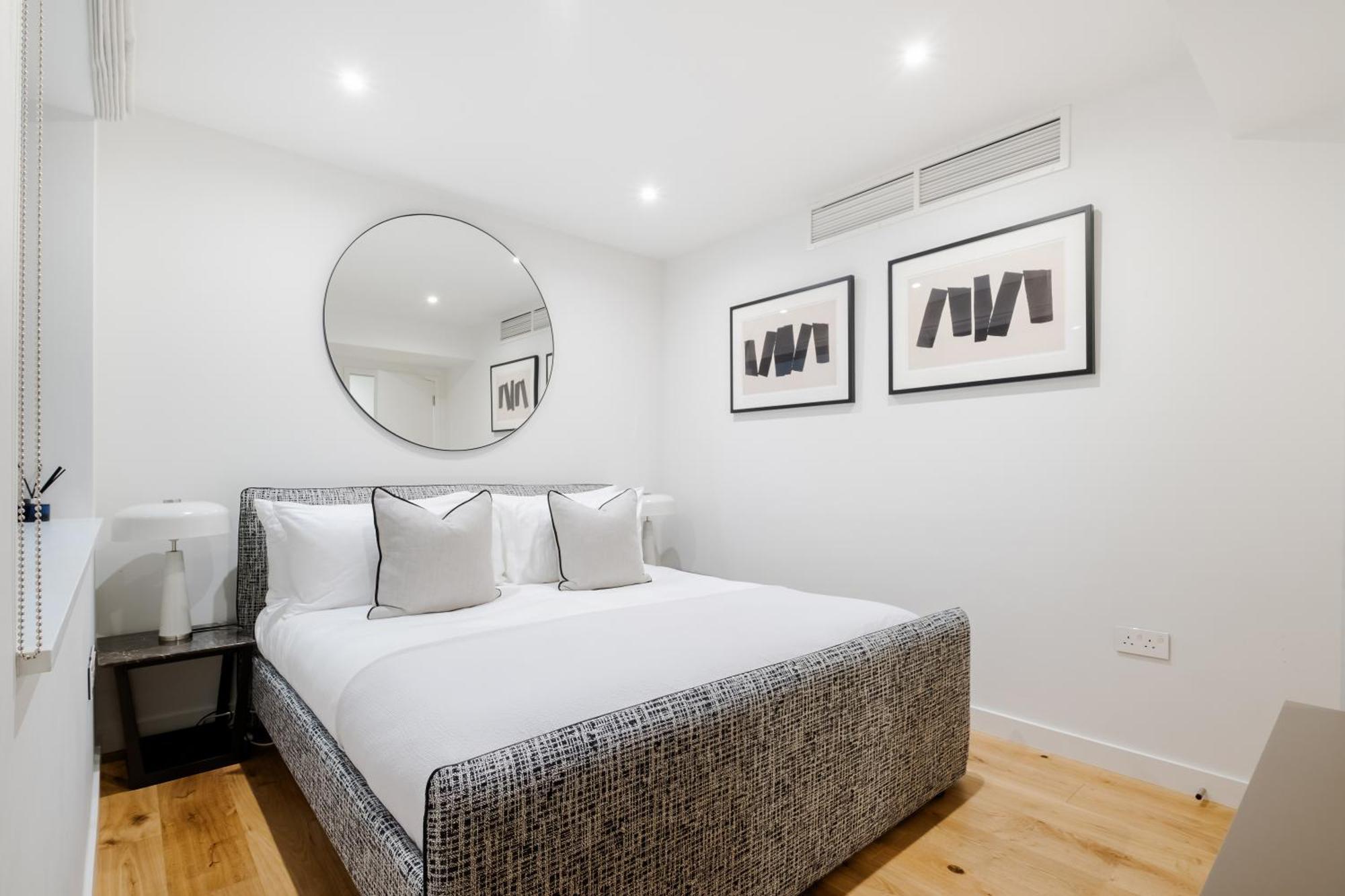 Сasa de vacaciones Luxury Mayfair Townhouse With A/c 3br 3ba