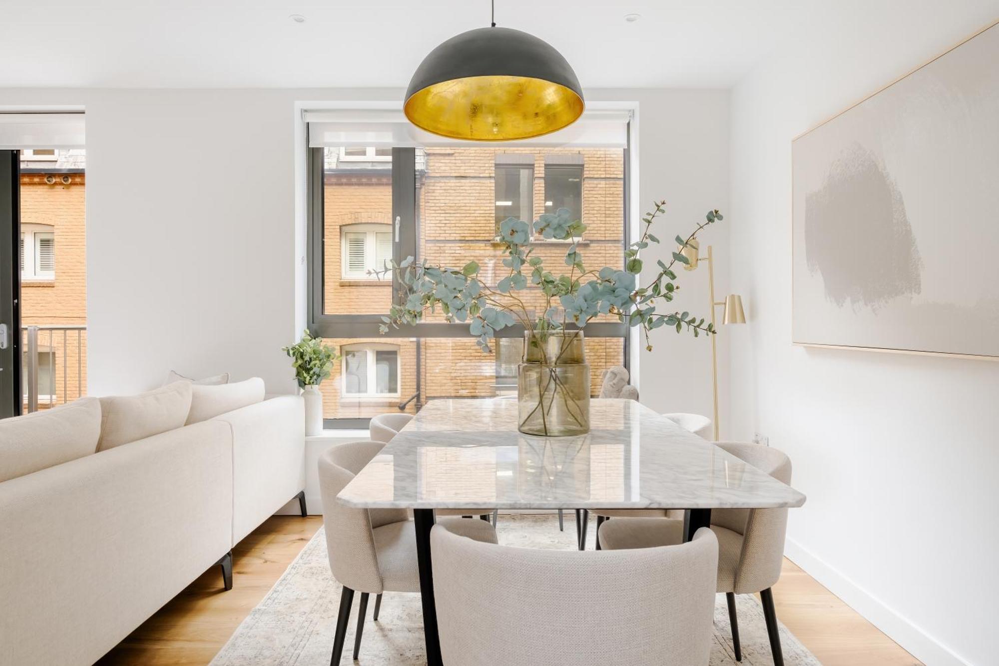 Сasa de vacaciones Luxury Mayfair Townhouse With A/c 3br 3ba *