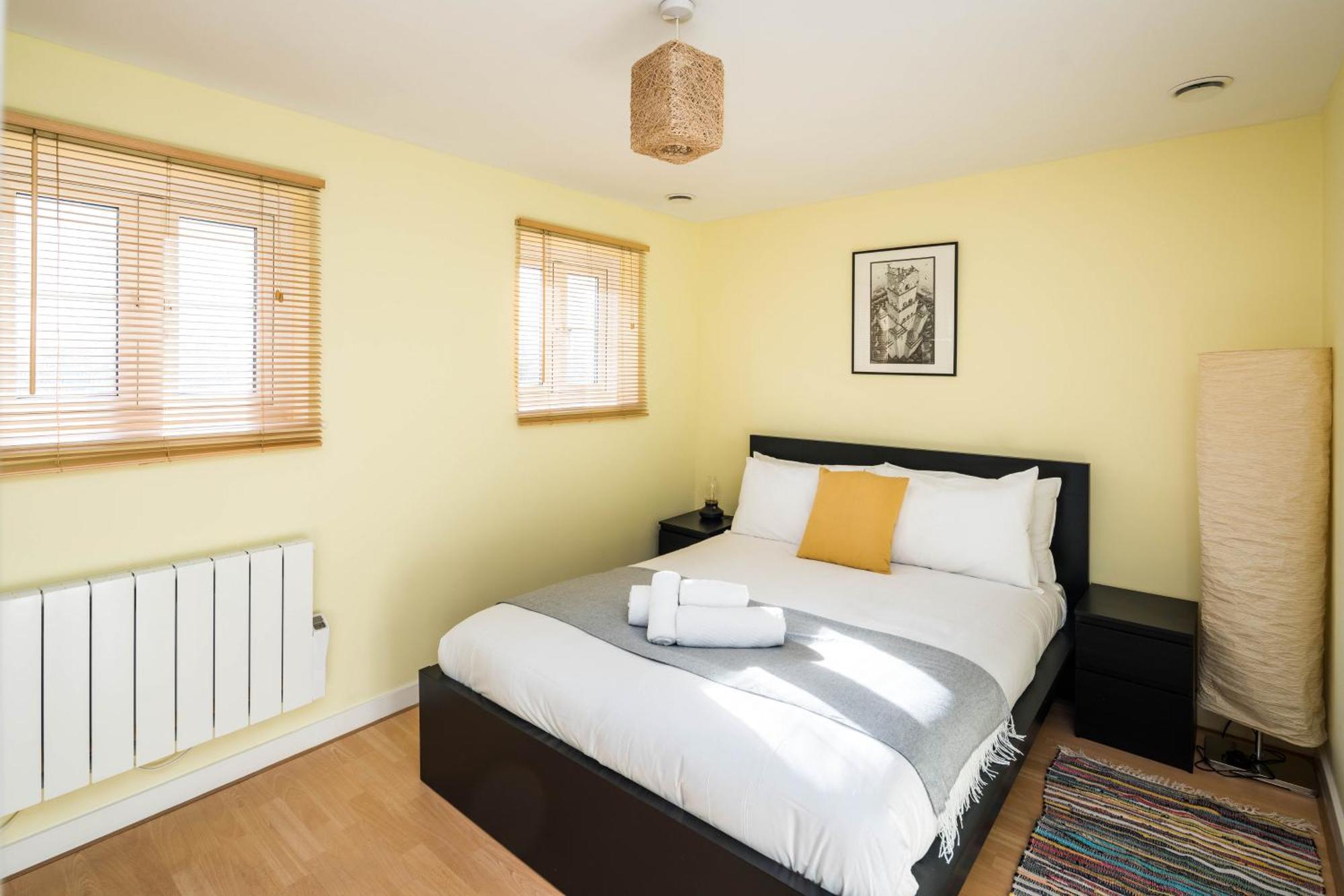 Fantastic In Canary Wharf - 2 Bedrooms Holiday home