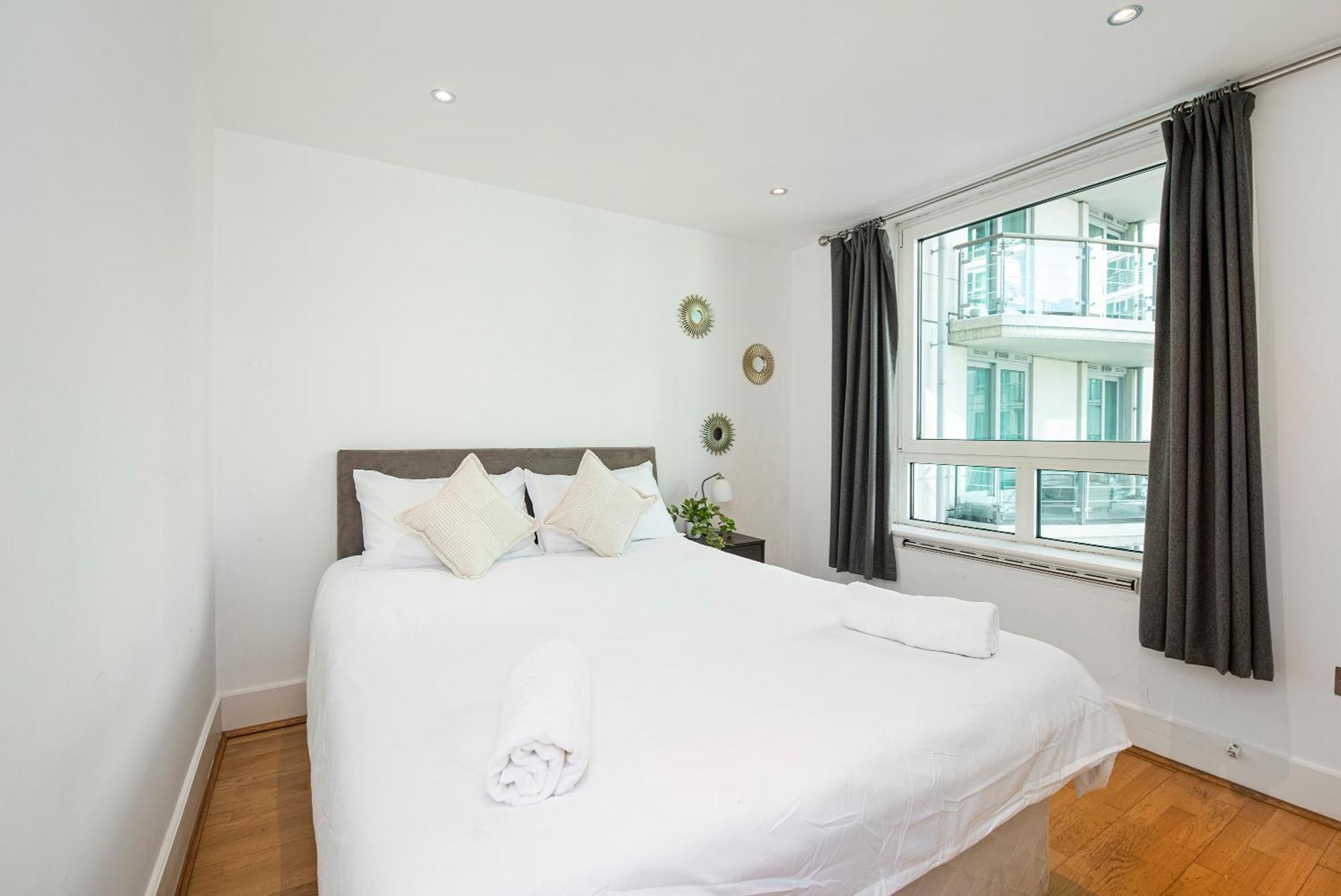 Compact 2 Bed Good Transport Links * Londen
