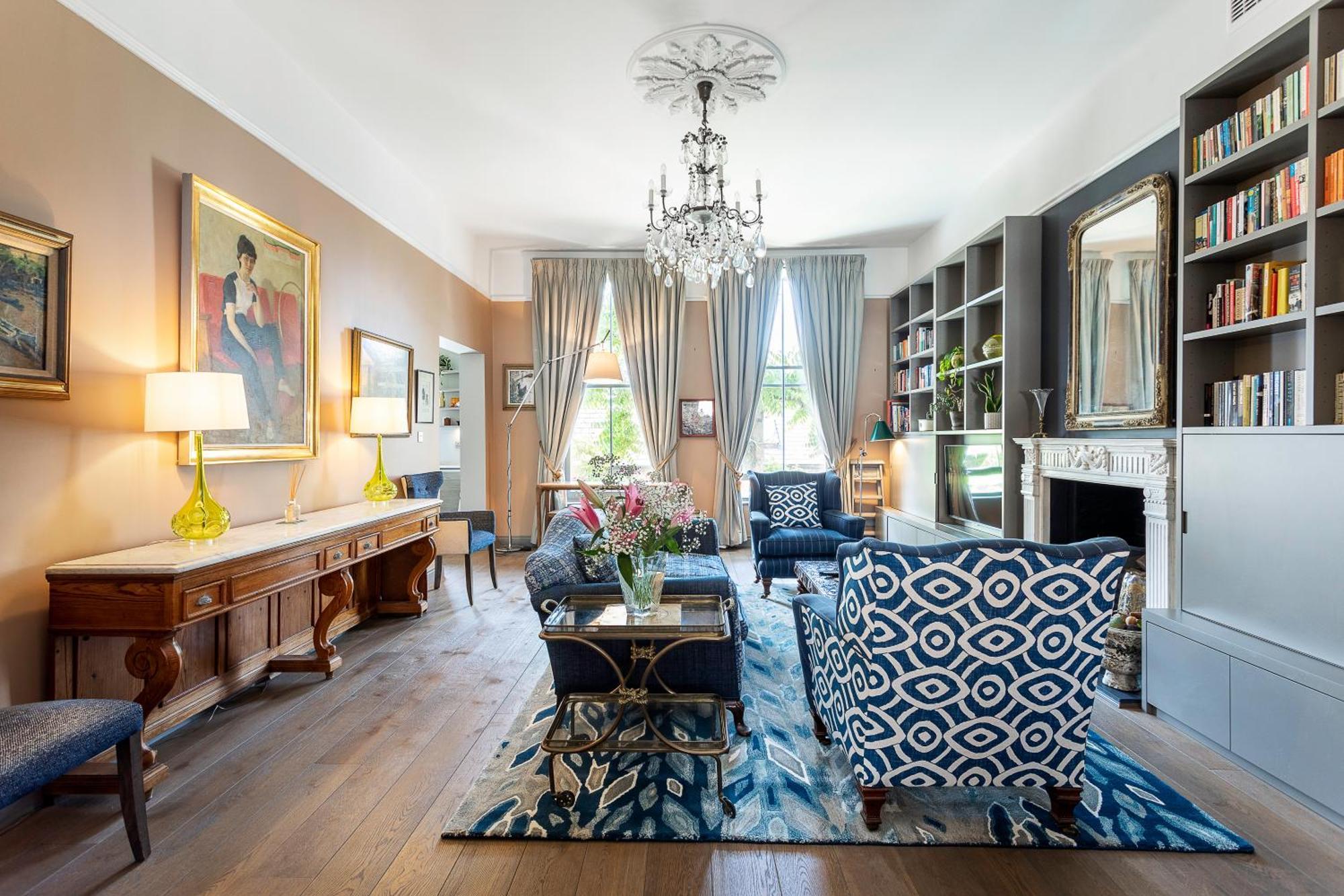 Well-designed Chelsea Flat Apartment *