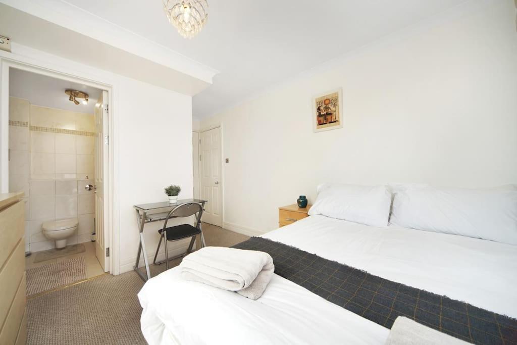 Apartamento Stunning 4-bed
