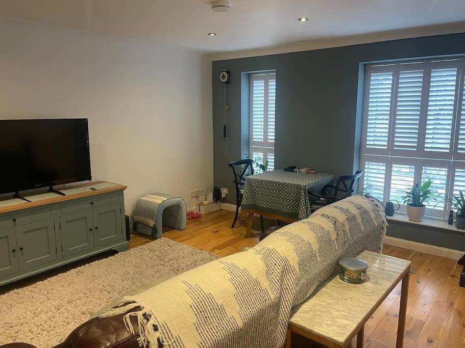 Flat In - Close To Excel Apartment London