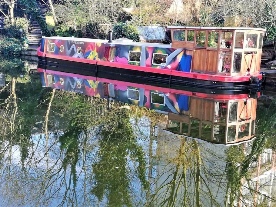 Slash Arts Houseboat On Secluded Mooring In Botel