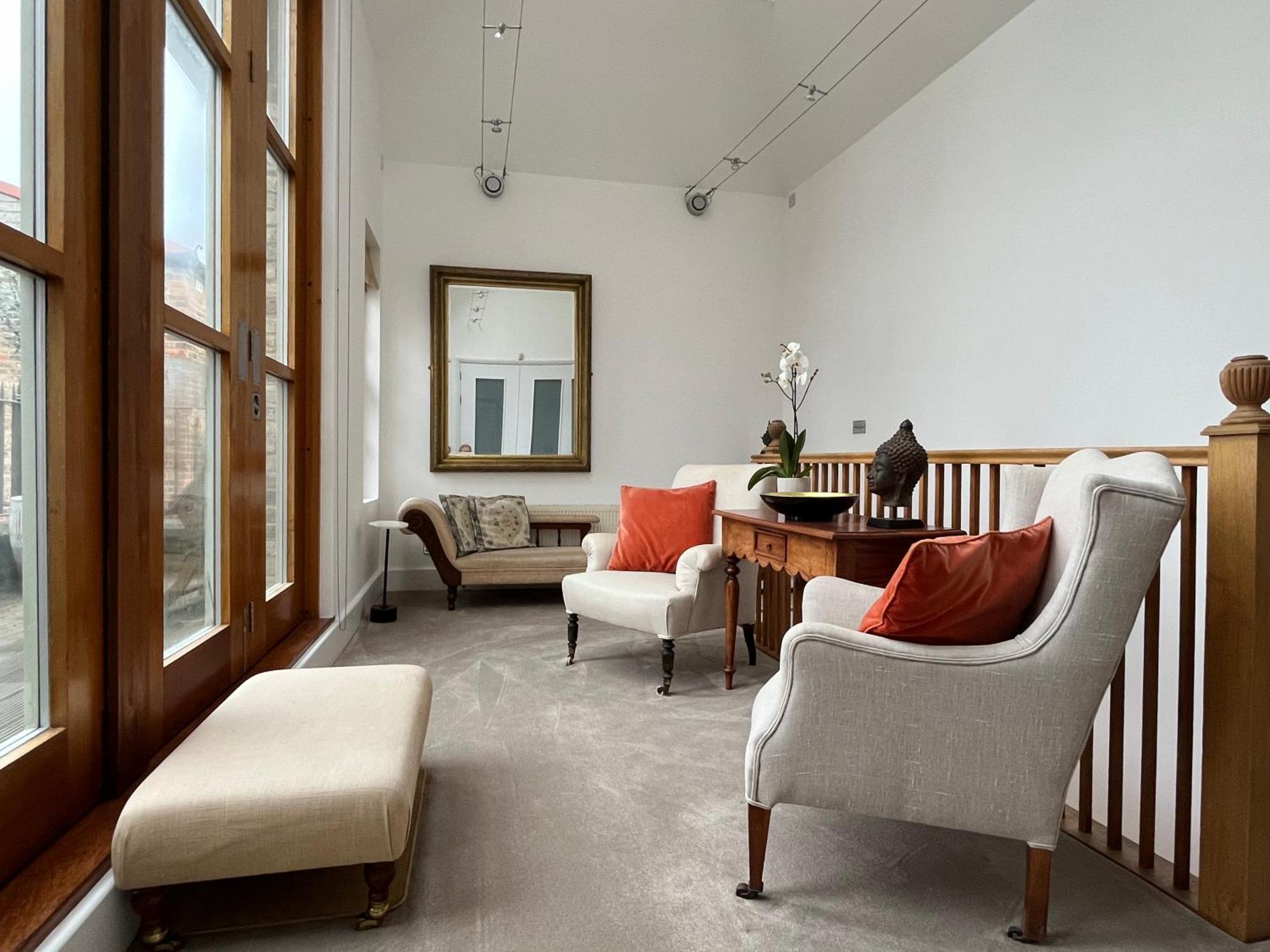 The Georgian House Apartment *