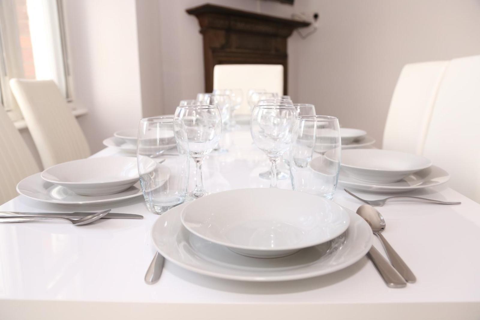 Apartment Star Warwick Mansions 4-bed Retreat *