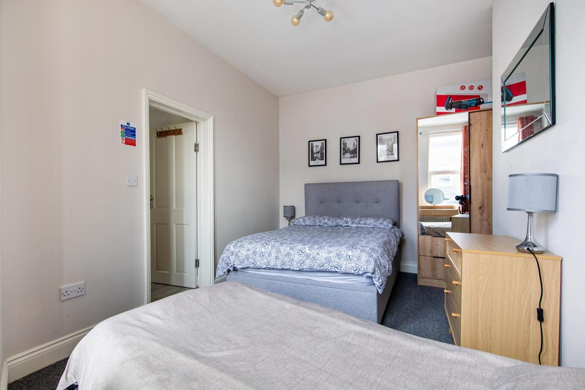 Apartment Cosy 1 Bed With Free Parking Close To Underground Station Zone 2 For Quick Access To Up To 5 Guests