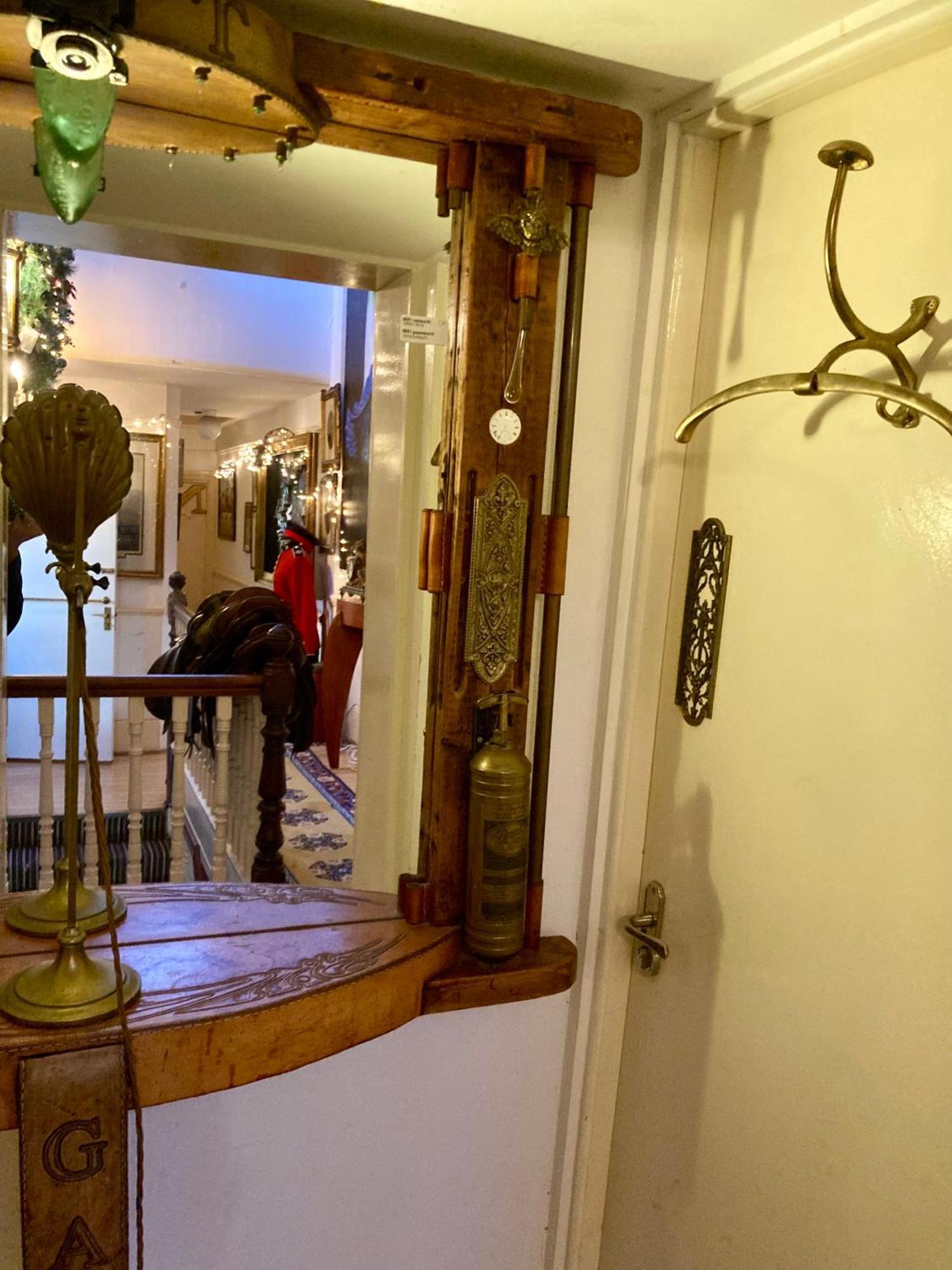 Quality And Very Good Value Private In Close To Notting Hill Zone 2 Gasthof *