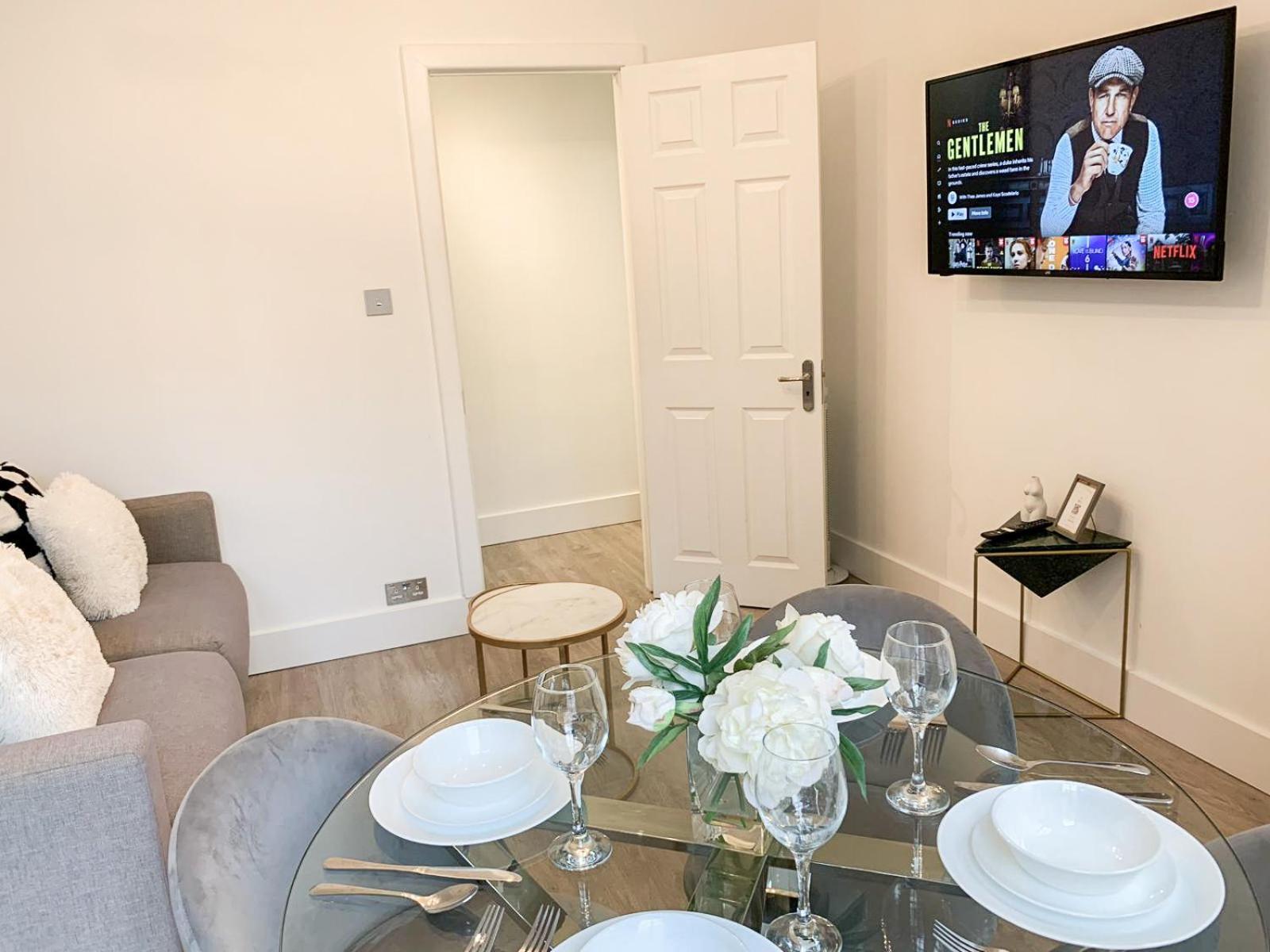 Apartment Vibrant 2-Bedroom Flat With Elevator In Marylebone, Close To Hyde Park & Edgware Road London