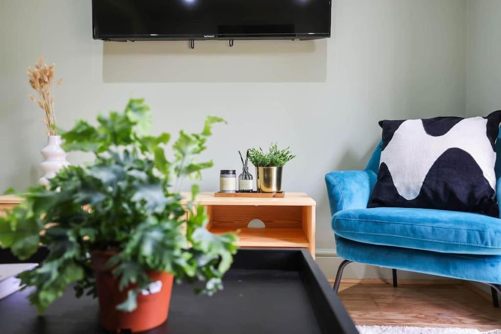 Classy&stylish 2 Bed Flat Near Camden * Londen