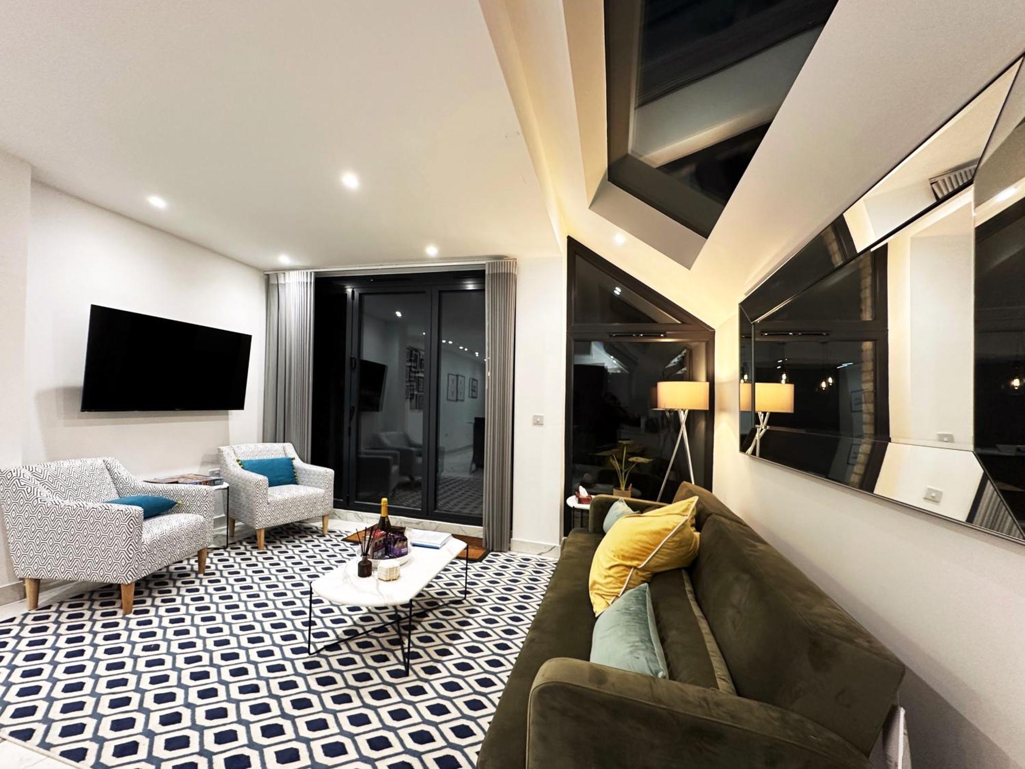 Nancy's Place In Notting Hill - 2 Double Beds, Ideal For Families